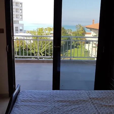 Apartment Luxury Penthouse With Sea View